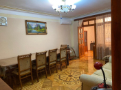 Satılır 4 otaqlı 130 m2 köhnə tikili Nəriman Nərimanov m.