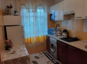 Satılır 2 otaqlı 65 m2 köhnə tikili Bakıxanov