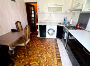 İcarəyə verilir 2 otaqlı 68 m2 köhnə tikili 28 May m.