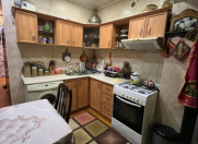 Satılır 4 otaqlı 100 m2 köhnə tikili Xalqlar Dostluğu m.