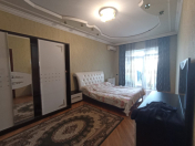 İcarəyə verilir 3 otaqlı 150 m2 yeni tikili Gənclik m.