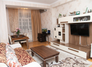 Satılır 2 otaqlı 70 m2 yeni tikili Azadlıq prospekti m.
