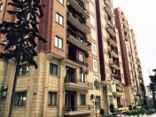 Satılır 4 otaqlı 185 m2 yeni tikili Nəriman Nərimanov m.