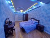 İcarəyə verilir 2 otaqlı 105 m2 yeni tikili Gənclik m.