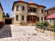 Satılır 8 otaqlı 260 m2 həyət evi Qaraçuxur
