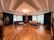 Satılır 3 otaqlı 150 m2 yeni tikili Nəriman Nərimanov m.