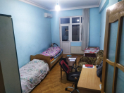 İcarəyə verilir 4 otaqlı 140 m2 yeni tikili İnşaatçılar m.