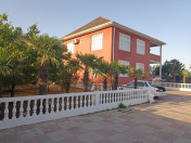 İcarəyə verilir 4 otaqlı 150 m2 həyət evi Astara