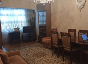 Satılır 4 otaqlı 110 m2 köhnə tikili 9 mkr