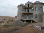 Satılır 6 otaqlı 500 m2 həyət evi Güzdək
