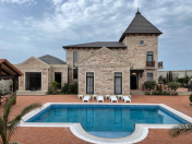 Satılır 5 otaqlı 400 m2 bağ evi Mərdəkan