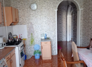 Satılır 3 otaqlı 75 m2 köhnə tikili Gənclər və İdman Nazirliyi