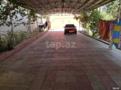 Satılır 10 otaqlı 340 m2 həyət evi Qaraçuxur