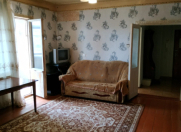 İcarəyə verilir 4 otaqlı 120 m2 köhnə tikili Yasamal r.