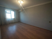 Satılır 3 otaqlı 80 m2 köhnə tikili Qara Qarayev m.