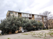 İcarəyə verilir 2 otaqlı 70 m2 köhnə tikili 28 May m.