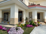 Satılır 7 otaqlı 450 m2 villa Badamdar