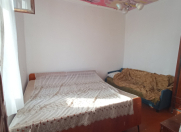 İcarəyə verilir 2 otaqlı 39 m2 həyət evi Nizami m.