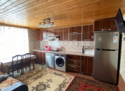 Satılır 5 otaqlı 220 m2 həyət evi Y.Ramana