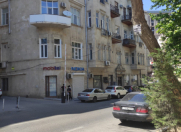 Satılır 3 otaqlı 120 m2 köhnə tikili İçəri Şəhər m.