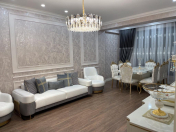 Satılır 3 otaqlı 132 m2 yeni tikili Gənclik m.