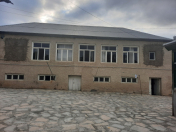 Satılır 4 otaqlı 25 m2 həyət evi Gədəbəy