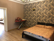 İcarəyə verilir 2 otaqlı 60 m2 köhnə tikili Nizami m.