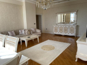 Satılır 4 otaqlı 120 m2 yeni tikili Xırdalan