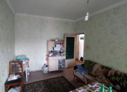 Satılır 3 otaqlı 70 m2 köhnə tikili Gənclik m.
