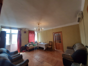 İcarəyə verilir 2 otaqlı 45 m2 köhnə tikili 28 may