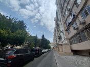 Satılır 1 otaqlı 35 m2 obyekt Azadlıq prospekti m.