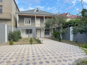 Satılır 7 otaqlı 300 m2 həyət evi Xırdalan
