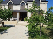 Satılır 5 otaqlı 300 m2 villa Quba
