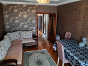 Satılır 4 otaqlı 100 m2 köhnə tikili Qaraçuxur