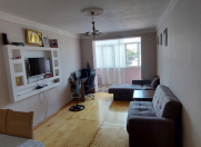 Satılır 2 otaqlı 60 m2 köhnə tikili Buzovna