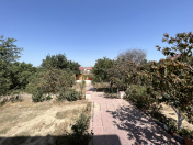 Satılır 7 otaqlı 1700 m2 həyət evi Gürgən