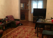 Satılır 4 otaqlı 110 m2 köhnə tikili İnşaatçılar m.