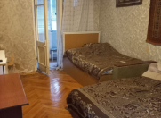 Satılır 1 otaqlı 36 m2 köhnə tikili Yasamal r.