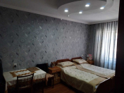 Satılır 3 otaqlı 70 m2 köhnə tikili Y.Günəşli