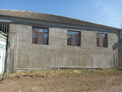 Satılır 4 otaqlı 250 m2 yeni tikili Qazax