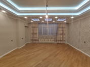 Satılır 3 otaqlı 120 m2 yeni tikili 8 km