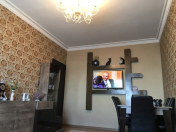 Satılır 5 otaqlı 100 m2 köhnə tikili Xətai r.