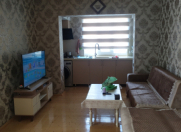 Satılır 2 otaqlı 40 m2 köhnə tikili Bakıxanov