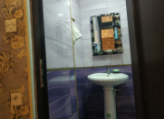 Satılır 2 otaqlı 54 m2 köhnə tikili Xalqlar Dostluğu m.