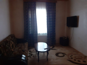 İcarəyə verilir 6 otaqlı 200 m2 bağ evi Mərdəkan