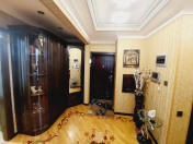 Satılır 5 otaqlı 110 m2 köhnə tikili 8 km