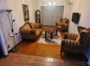 Satılır 4 otaqlı 97 m2 köhnə tikili 9 mkr