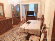 Satılır 4 otaqlı 98 m2 köhnə tikili 9 mkr