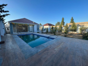 Satılır 5 otaqlı 200 m2 villa Buzovna