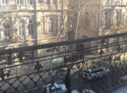 Satılır 3 otaqlı 103 m2 köhnə tikili Sahil m.